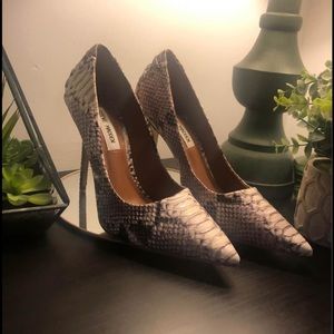 Steve Madden Paiton heel